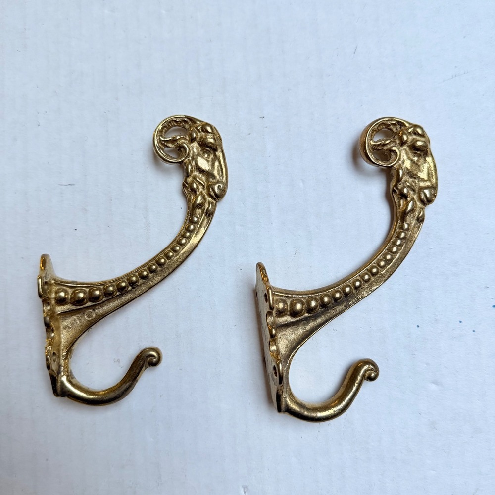 Vintage Brass Ram Head Wall Hook Hollywood Regency Beaded Animal Coat Hanger